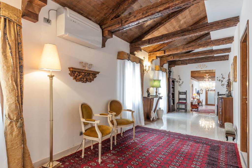 Palazzo Della Torre Daire Venedik Dış mekan fotoğraf